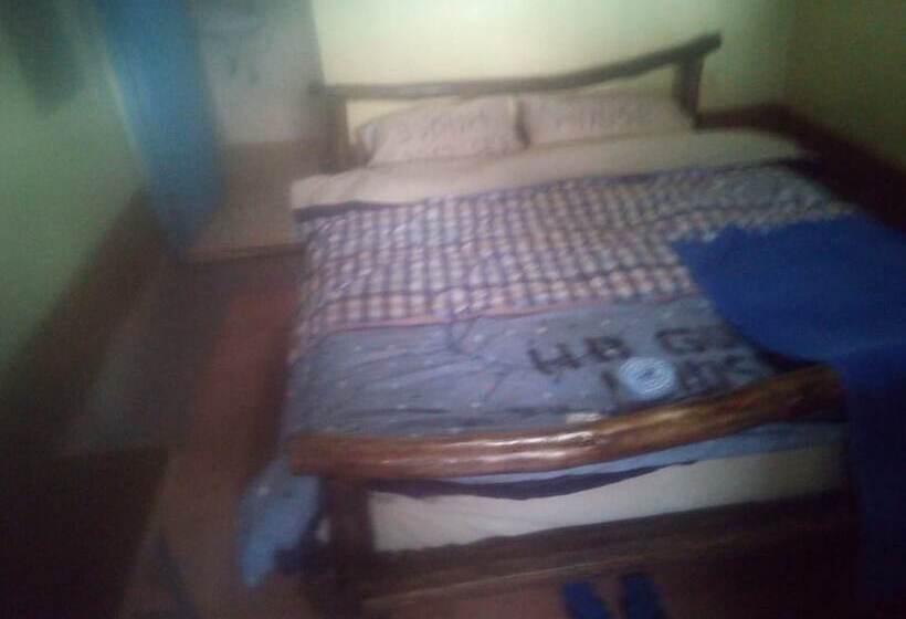 هتل Highway Breeze Restaurant