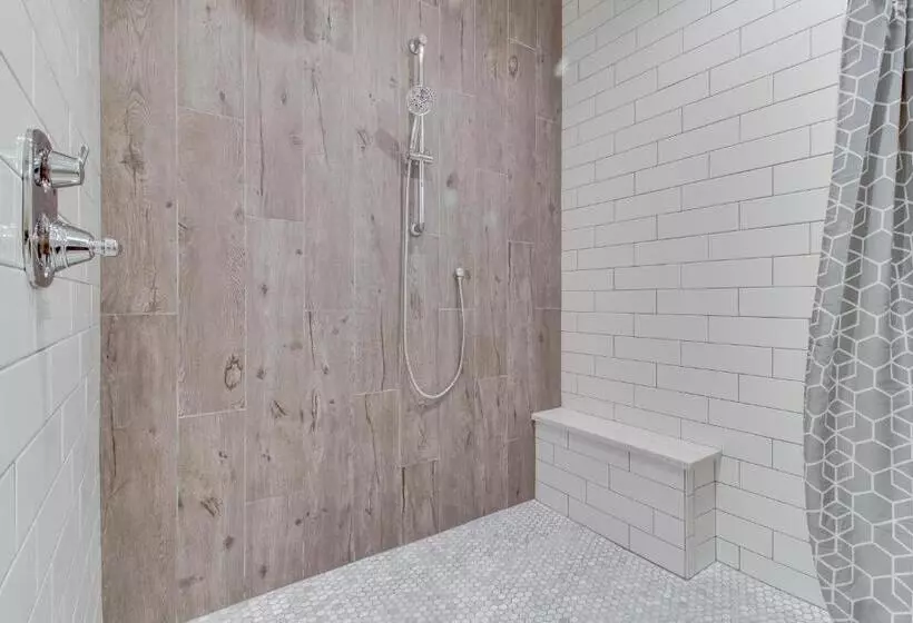 Hotelli Johnson Street Studio