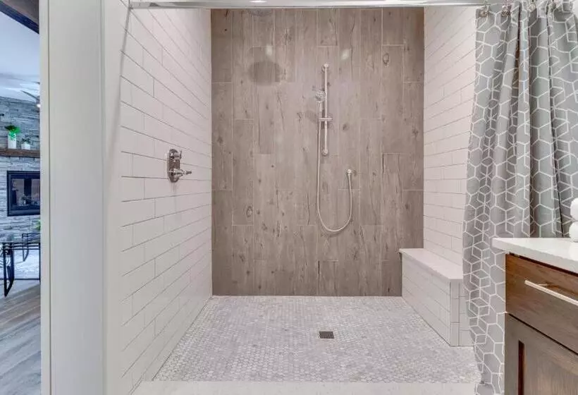 Hotelli Johnson Street Studio