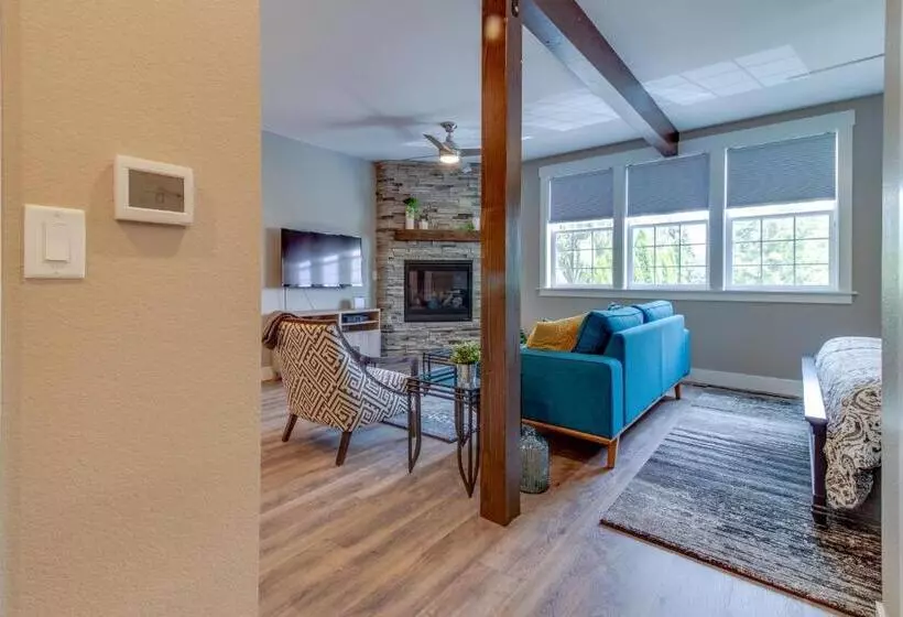 Hotelli Johnson Street Studio