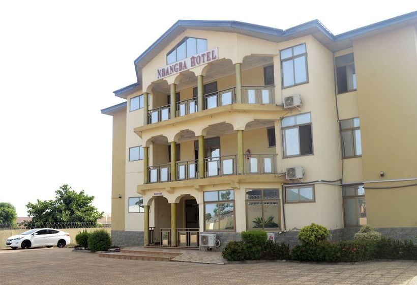 בית מלון כפרי Nbangba