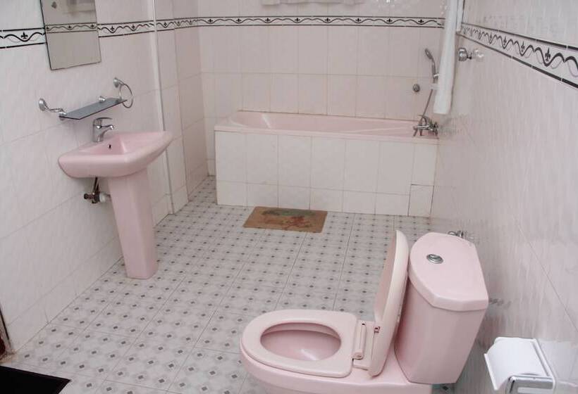 בית מלון כפרי Nbangba