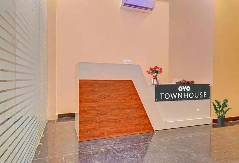 Hotelli Townhouse Kalyanpur Metro