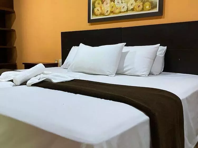 ホテル Recanto Do Araguaia