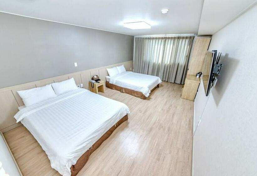 هتل Seogwipo Jay Hill And City