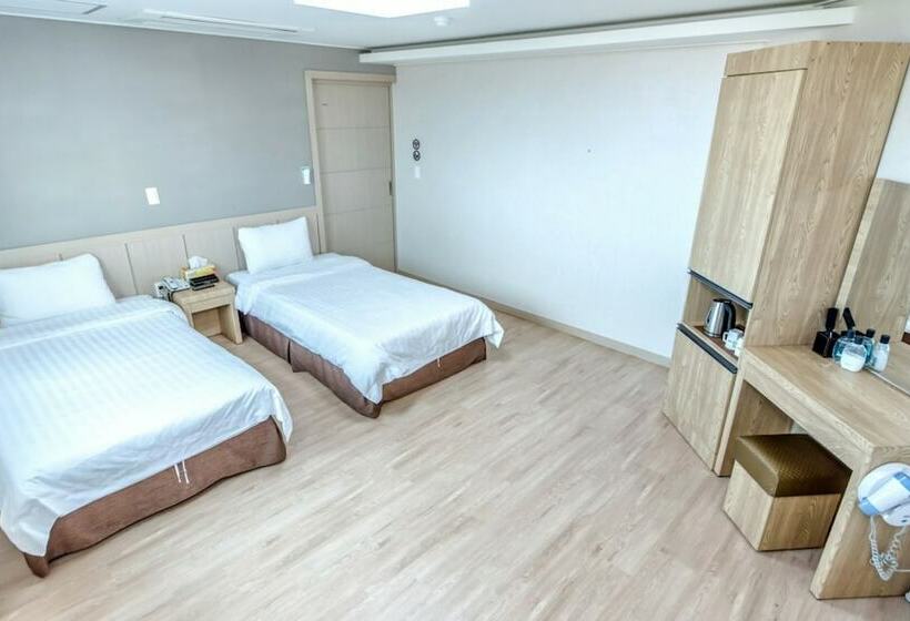 هتل Seogwipo Jay Hill And City