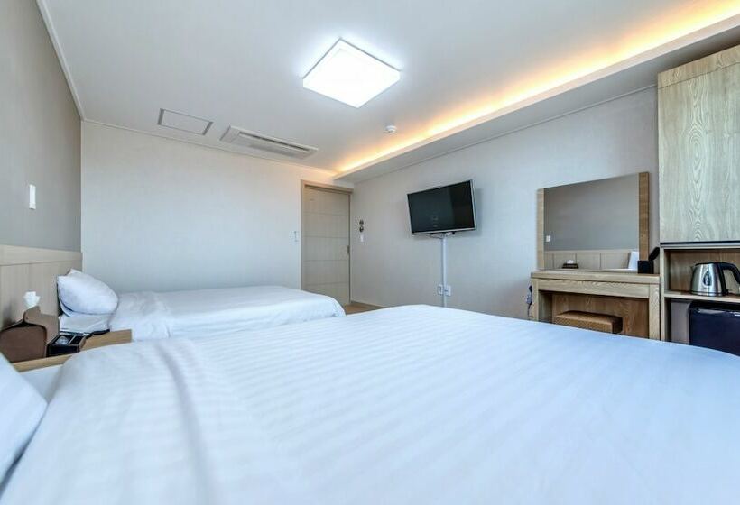 هتل Seogwipo Jay Hill And City