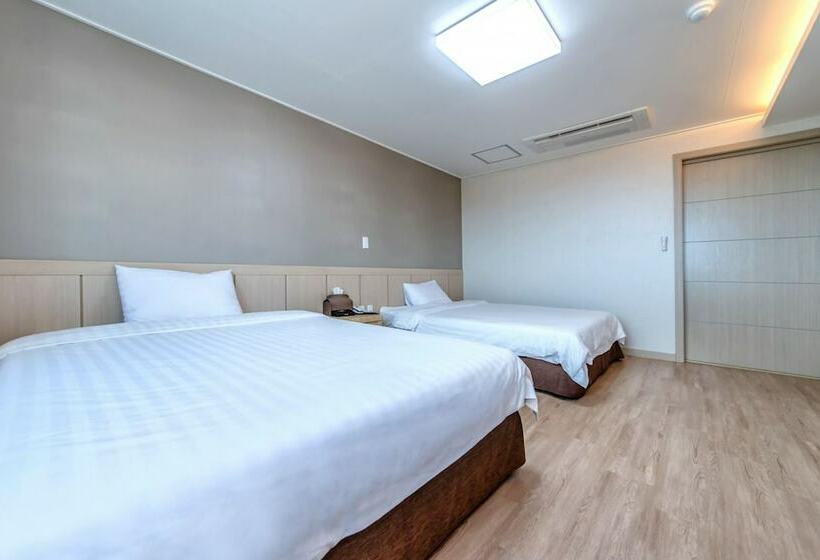 هتل Seogwipo Jay Hill And City