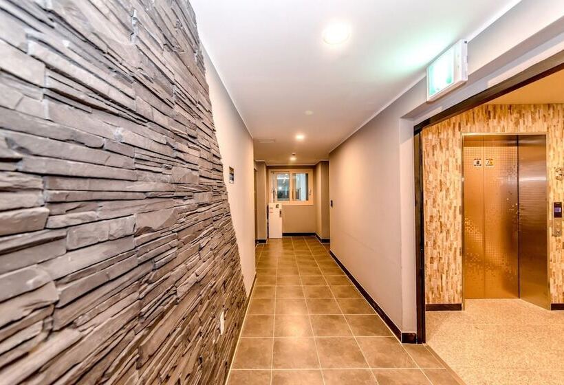 هتل Seogwipo Jay Hill And City