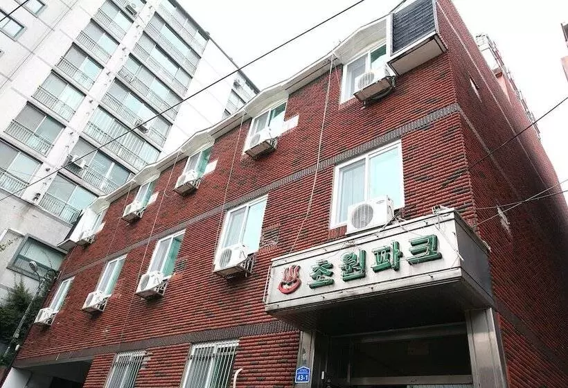 Hotelli Seosan Chowon Park