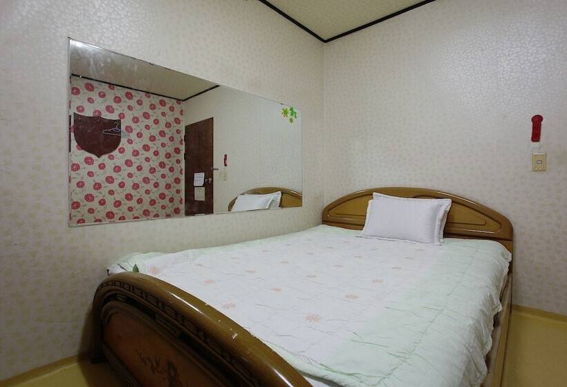 Szálloda Seosan Chowon Park