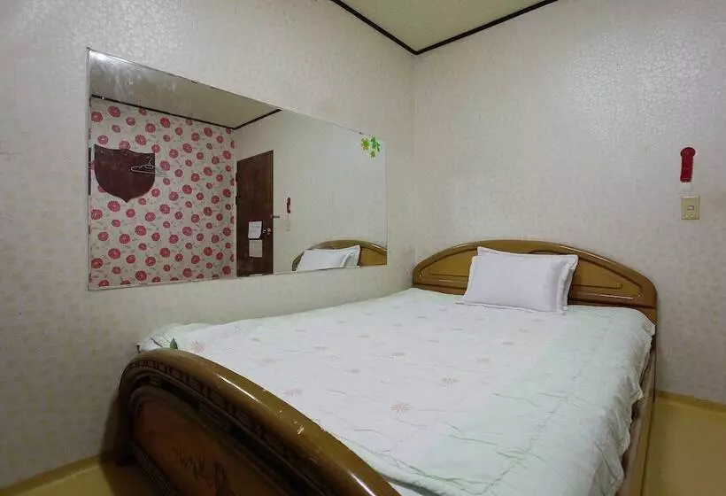 Hotelli Seosan Chowon Park