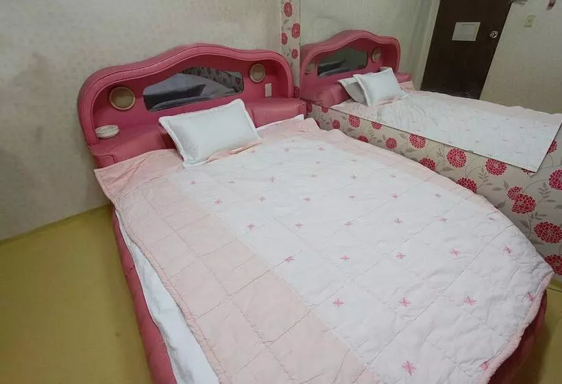 Hotelli Seosan Chowon Park