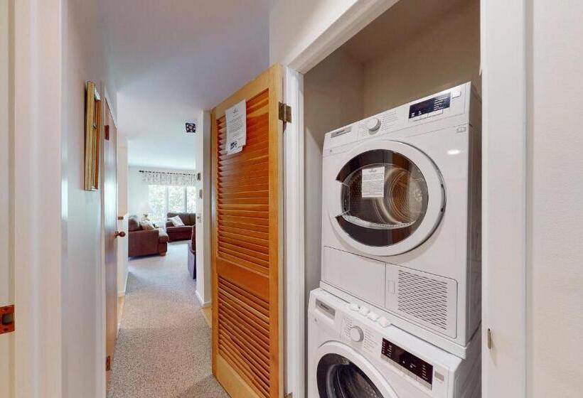 ホテル Sugarbush Ski In/ski Out 2 Bed 2 Bath Apartment In Warren