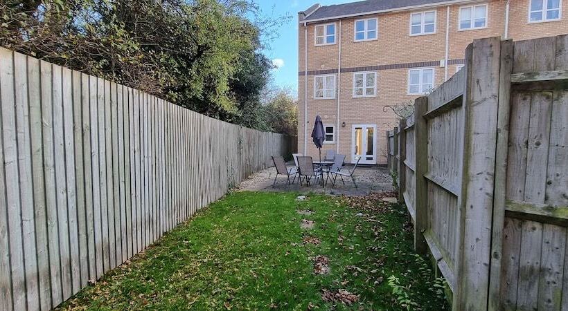 酒店 Wren Way Serviced Accommodation