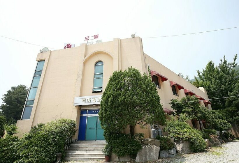 Eumseong Baekmaryeong Motel