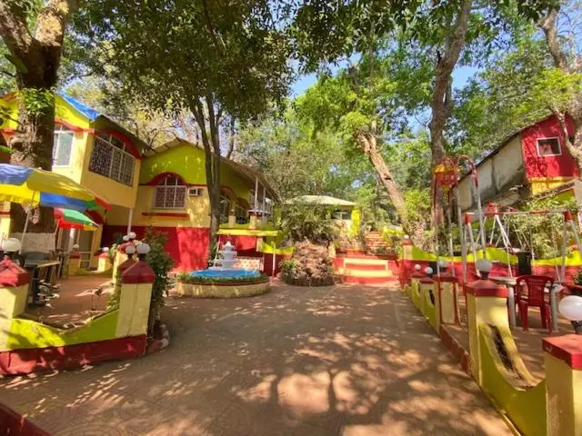 Green Hill Resort