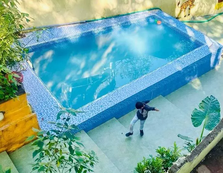 Green Hill Resort