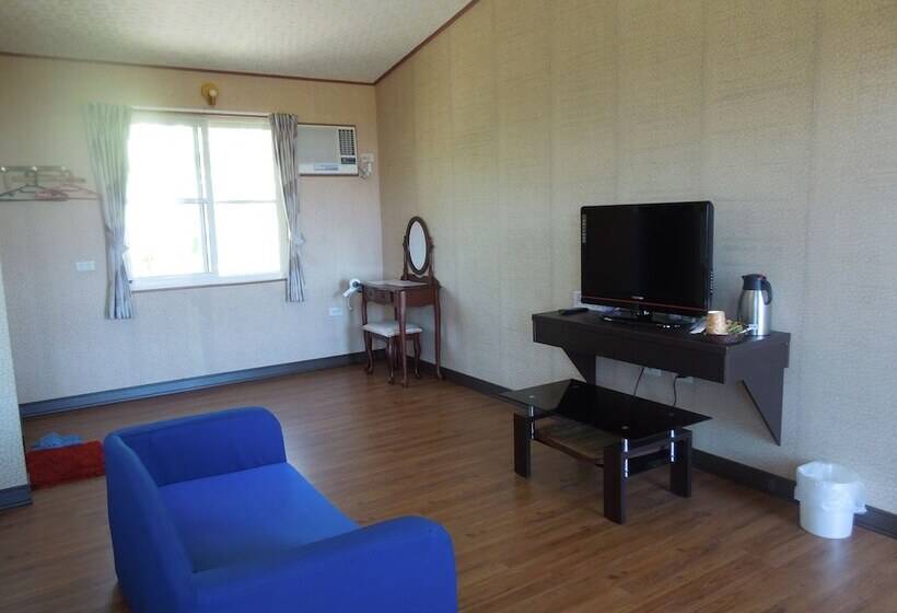 هتل Dulan Red House