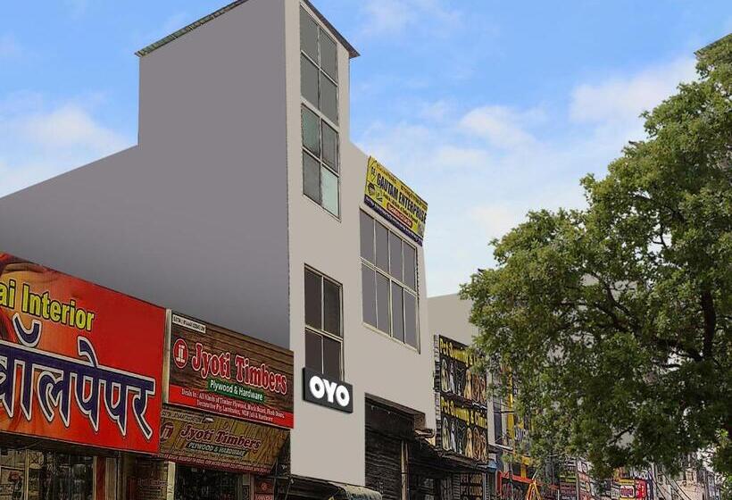 בית מלון כפרי Flagship 700363  Small Town