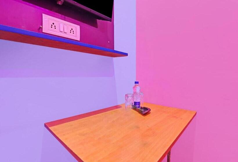 בית מלון כפרי Flagship 700363  Small Town