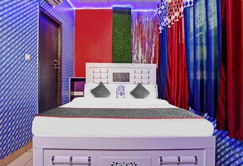 בית מלון כפרי Flagship 700363  Small Town