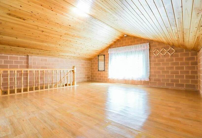 هتل Goesan Geumneung Hwangto Pension