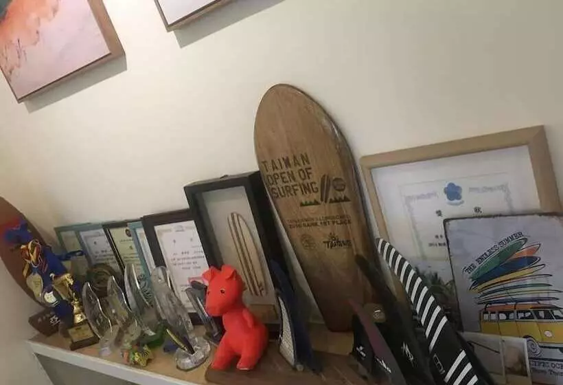 هتل Namiaru Surf Studio