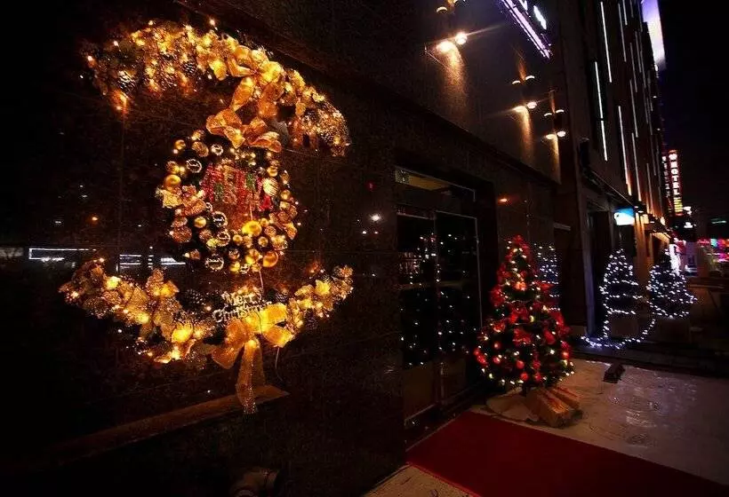 ホテル Seongnam Love Is