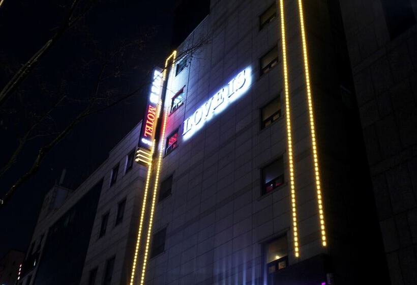 Hotel Seongnam Love Is
