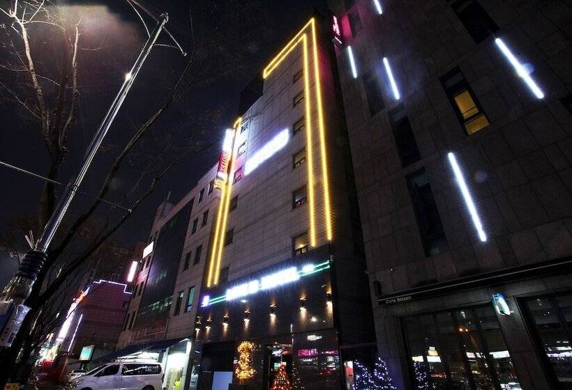 Hotel Seongnam Love Is