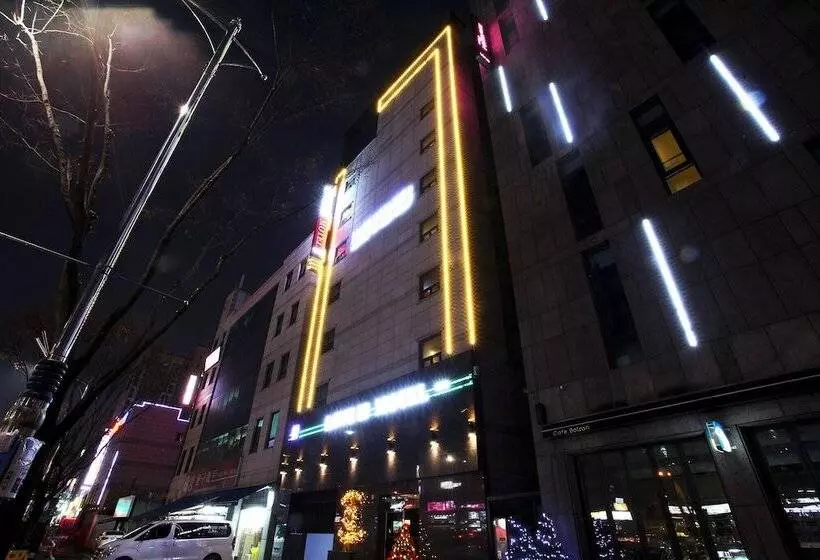 ホテル Seongnam Love Is