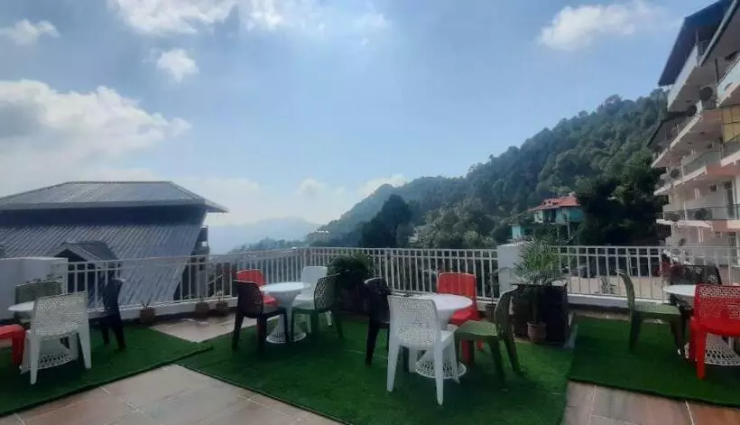 ホテル The Coudberry I Serviced Villa I Pvt Balcony I Open Air Terrace I Bonfire I Couple Friendly I By Exo