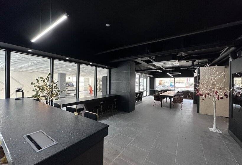 בית מלון כפרי 24st Prestige