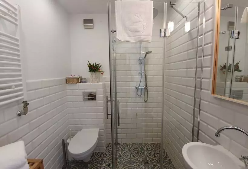 Hotelli Apartamenty Morskie Historie   365pam