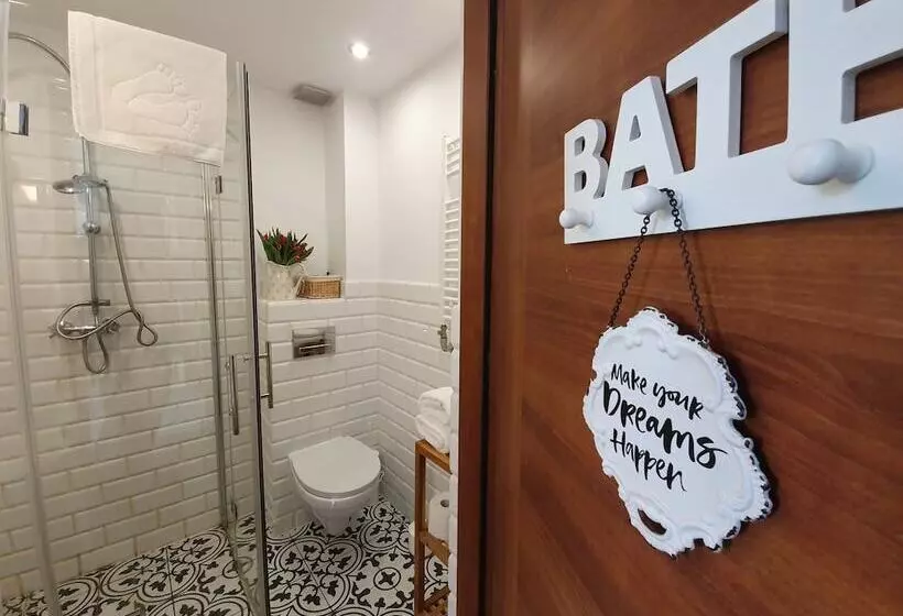 Hotelli Apartamenty Morskie Historie   365pam