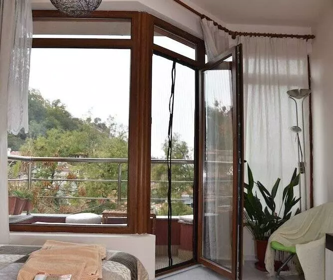 هتل Apartments Plovdiv
