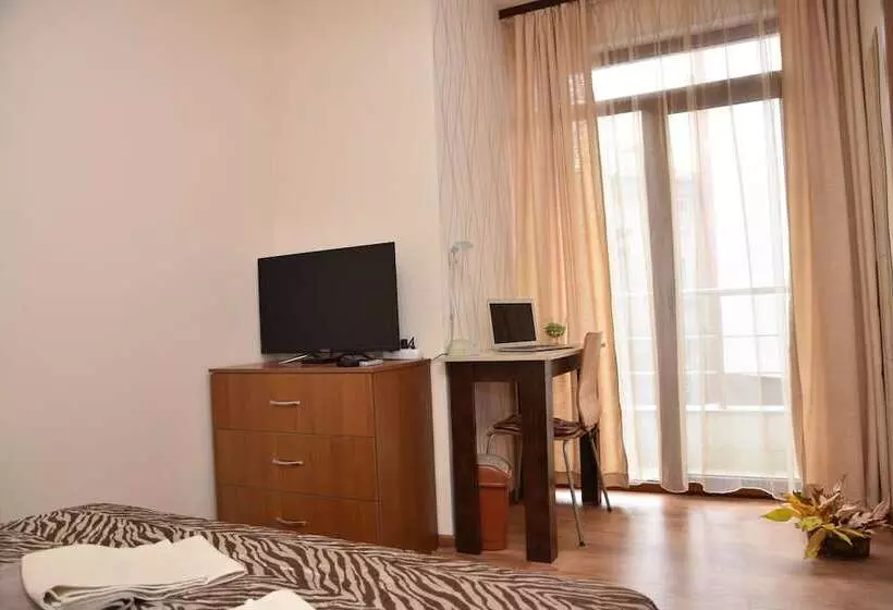 هتل Apartments Plovdiv