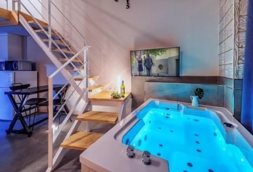 Hotelli Gangneung Hygge Nobile Pension