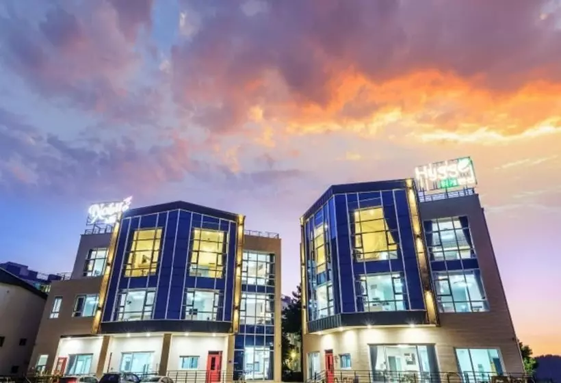 Hotelli Gangneung Hygge Nobile Pension