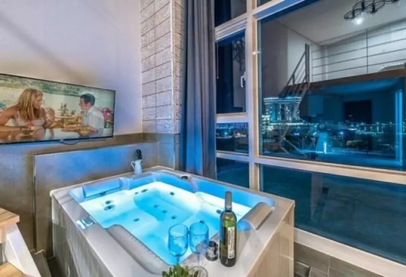 Hotelli Gangneung Hygge Nobile Pension