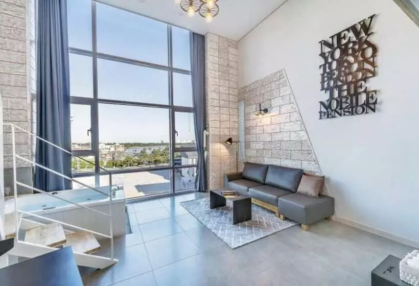 Hotelli Gangneung Hygge Nobile Pension