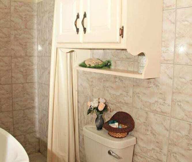 هتل Greenhaven Cottage B&b