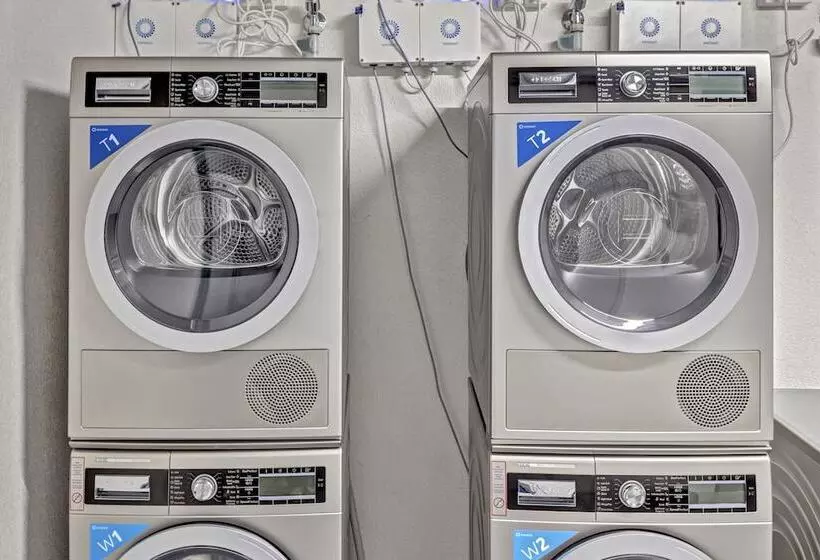 Hotelli Mooi Apartments Schlieren