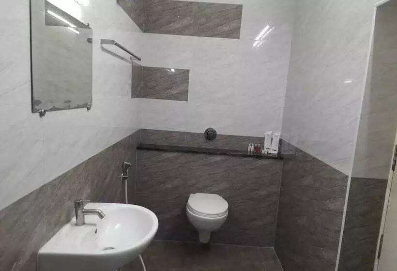 Livgrand Hotel Sri Dhevi Salem