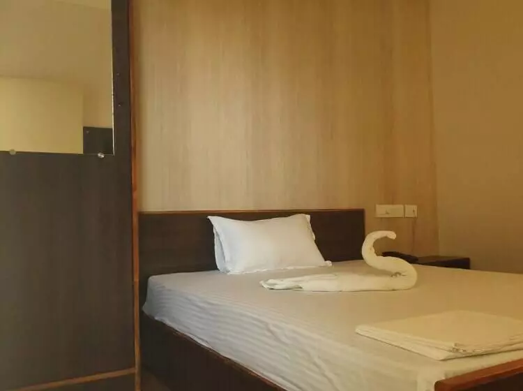 Livgrand Hotel Sri Dhevi Salem