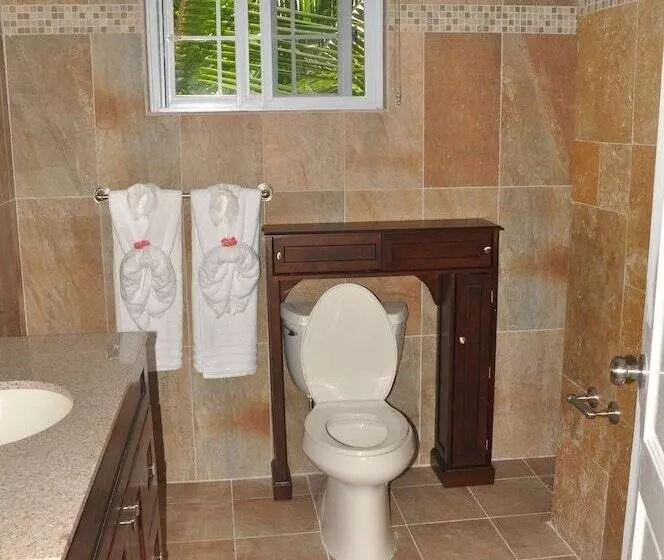 هتل Sun Rise Condos By The Vacation Casa