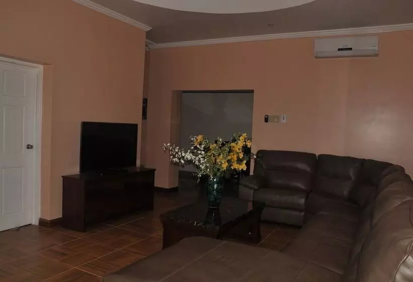 هتل Sun Rise Condos By The Vacation Casa