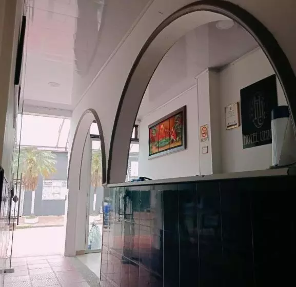 ホテル Unión