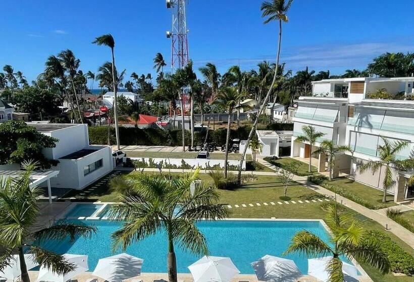 Nicole Apthotel Penthouse